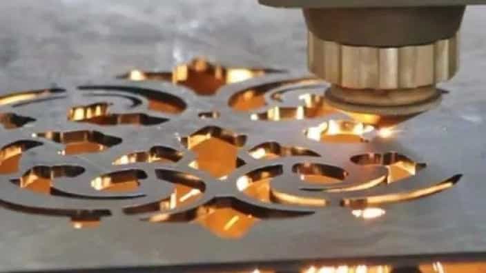 Laser cutting of metals