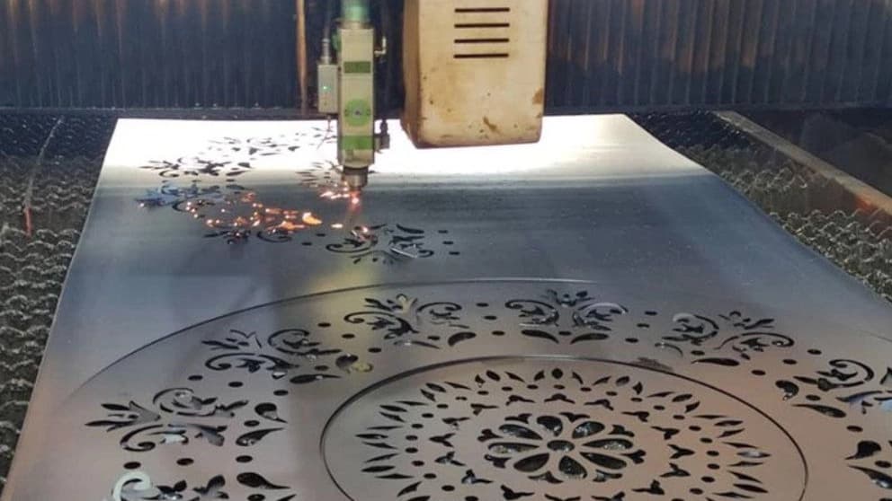 برش لیزر فلزات
